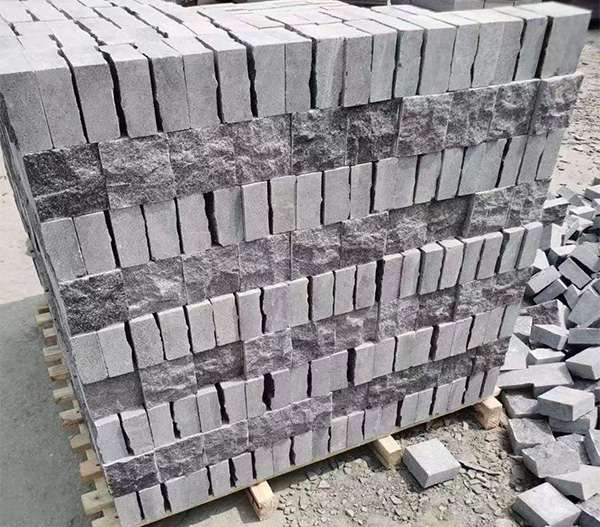 選擇室外芝麻灰石材，打造高品質庭院環境(圖2)