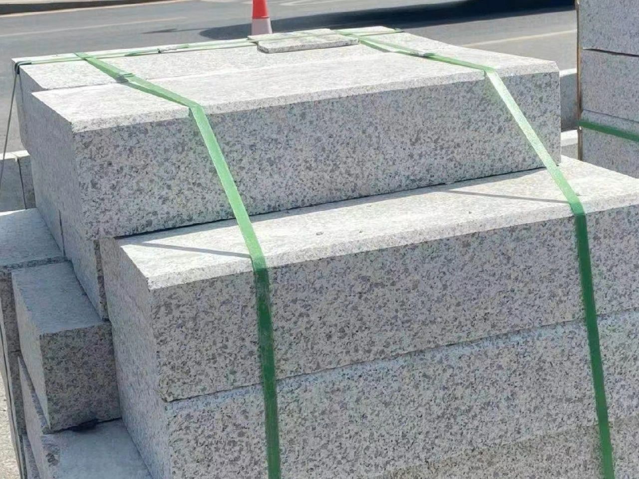 經濟實惠！選購路沿石，讓城市建設更省錢(圖2)