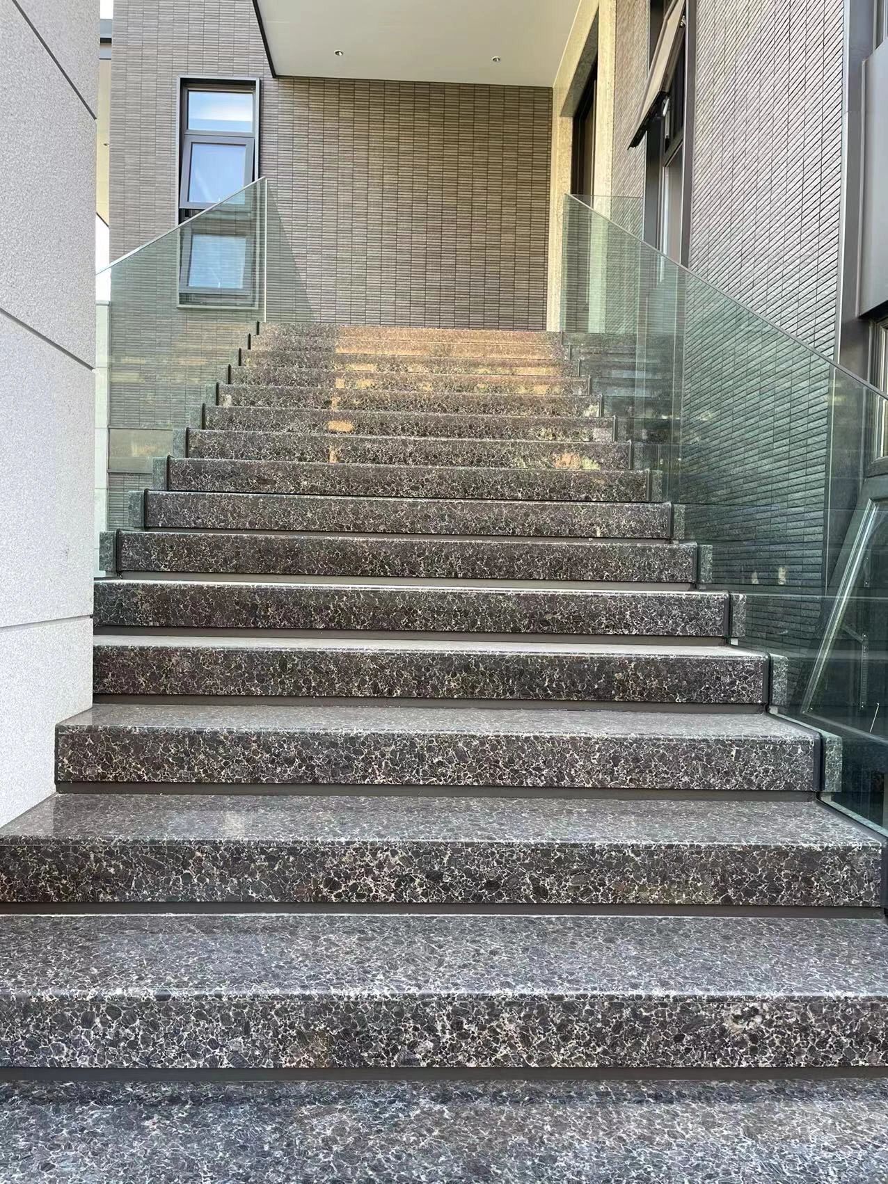 大理石拼花技術：詮釋精致與奢華的絕佳選擇(圖1)