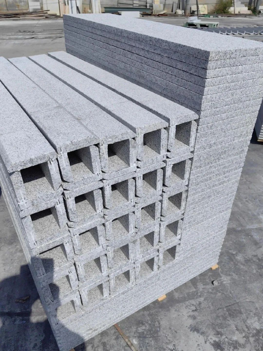 3公分厚300×600石材：芝麻黑、芝麻灰、芝麻白花崗巖種類(lèi)及價(jià)格(圖23)