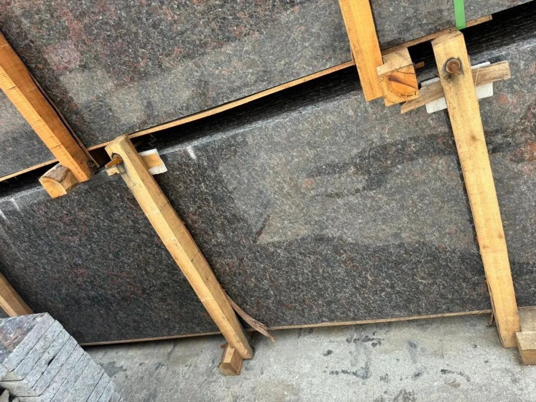 英國棕石材：黑棕與紅棕石材加工價格差異的原因分析(圖17)