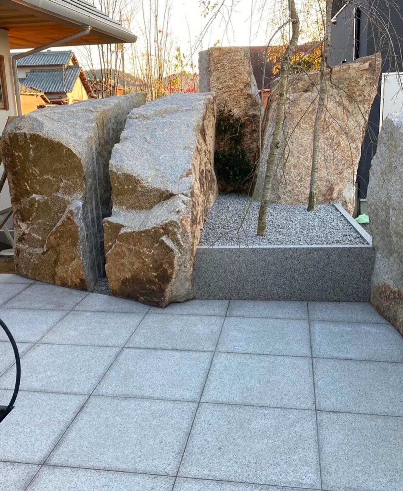 黃銹石自然面坐凳