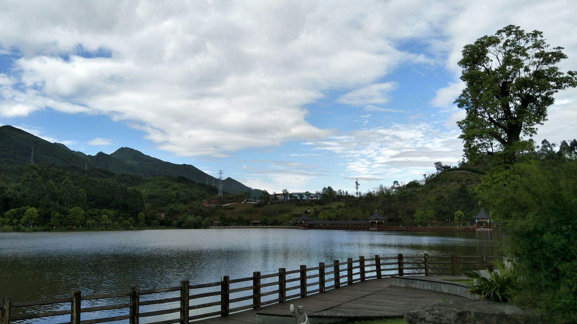 石雕欄桿廠家河道石欄桿定做/天然大理石雕刻圍欄價格