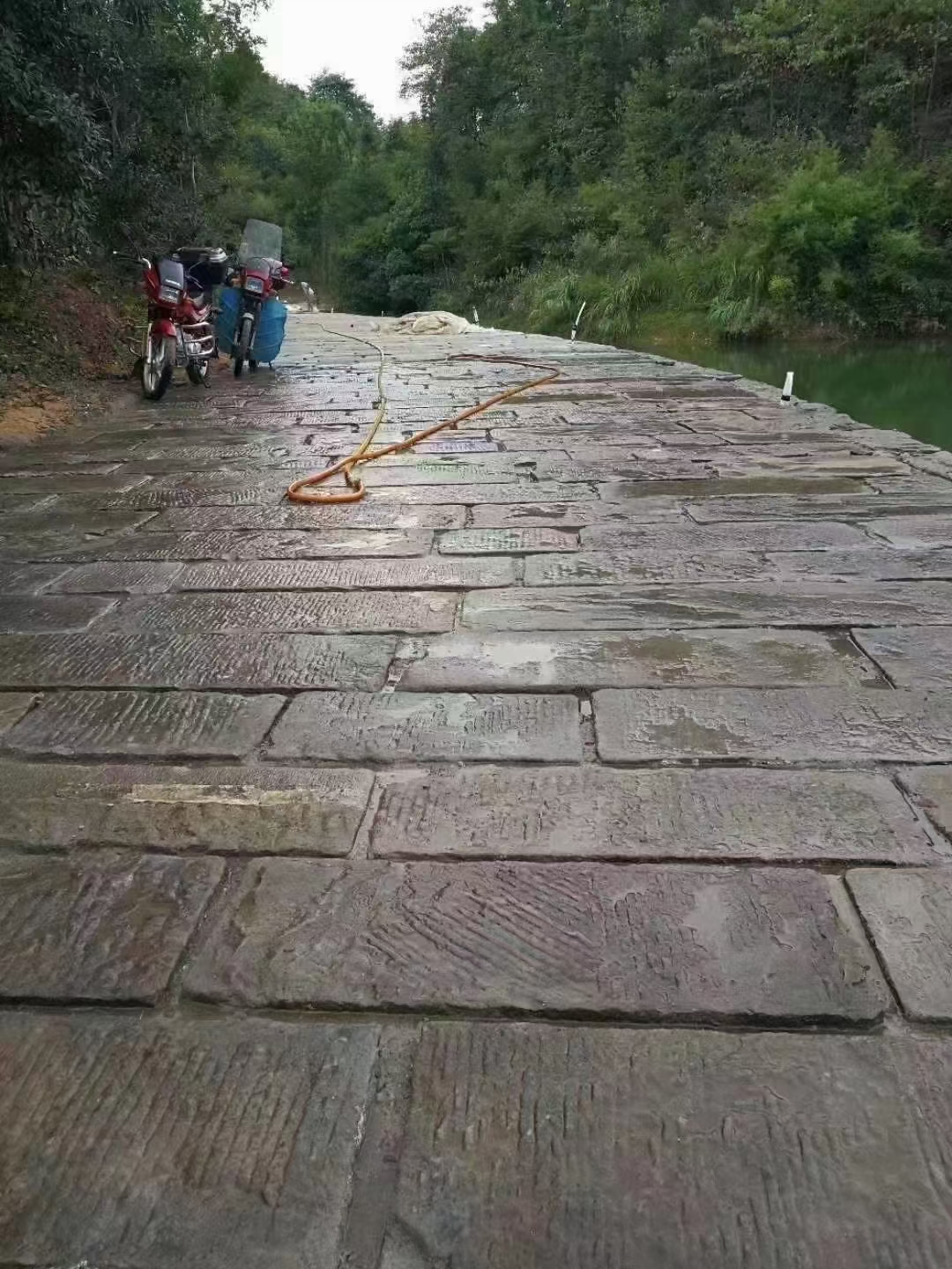 仿古舊石板加工廠家專業生產