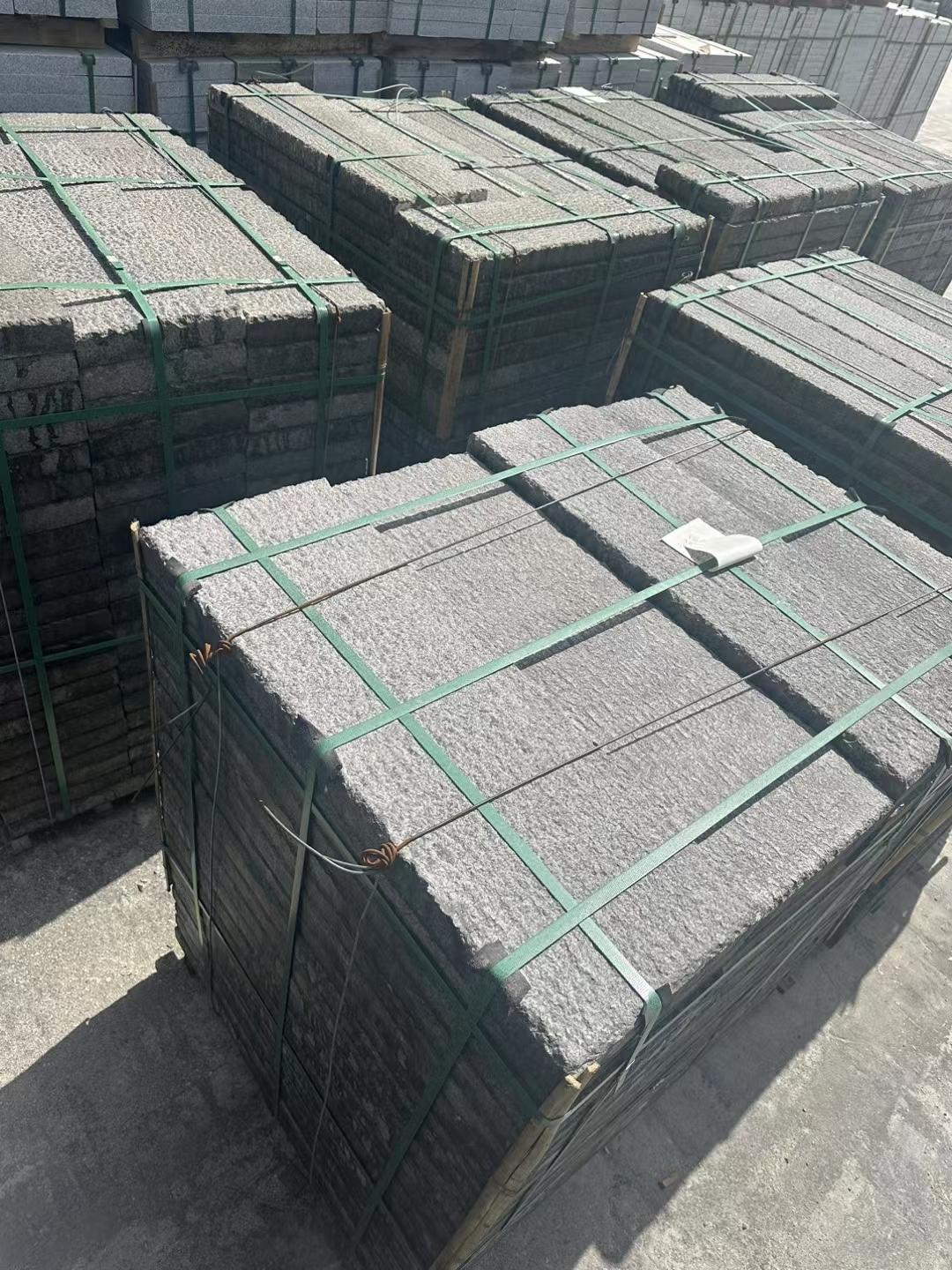 仿古舊石材加工人工做舊石板