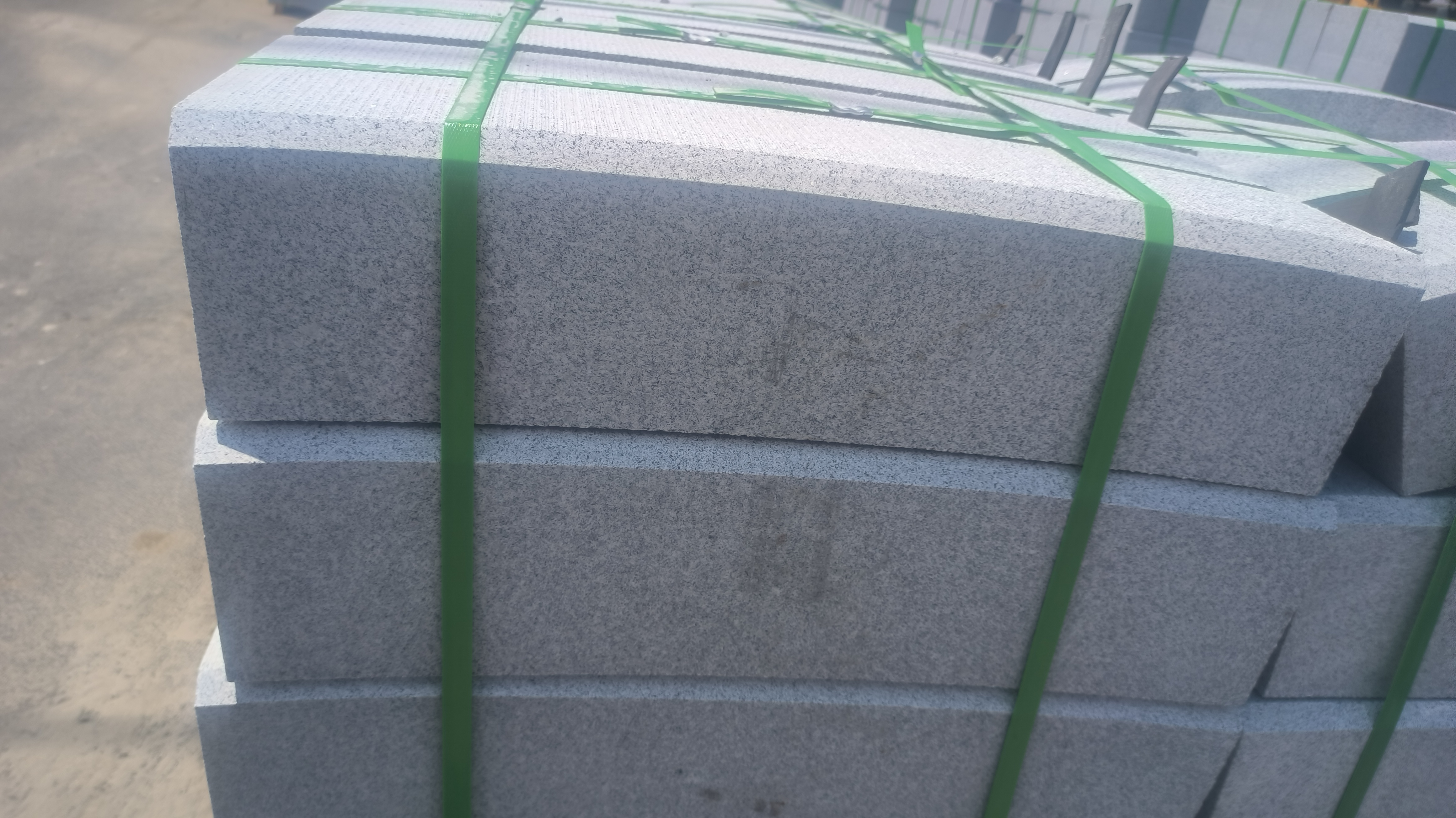 壘墻用的塊石在護坡工程中的使用情況