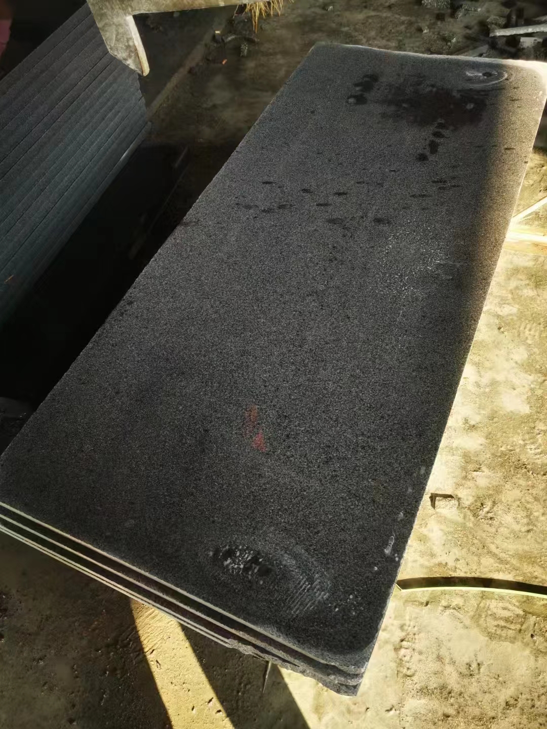 芝麻黑石材批發價格咨詢