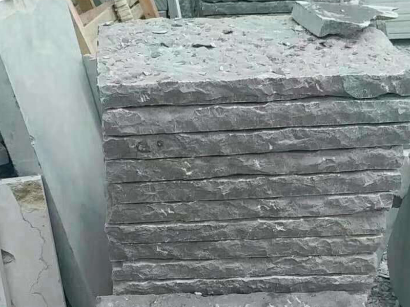 山東青石板廠家便宜的青石價格