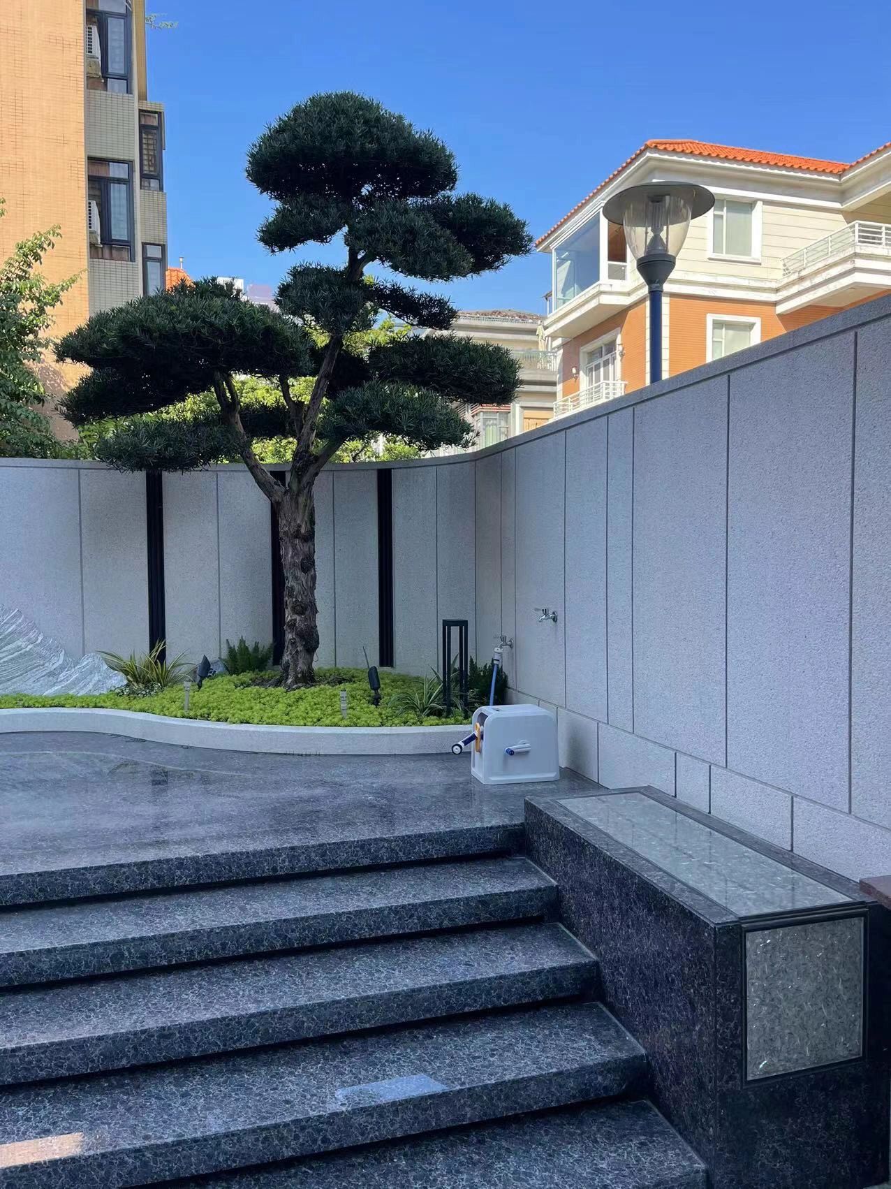 花園石板鋪設常見問題解析板巖鋪裝時基層處理的關鍵步驟與技巧(圖6)