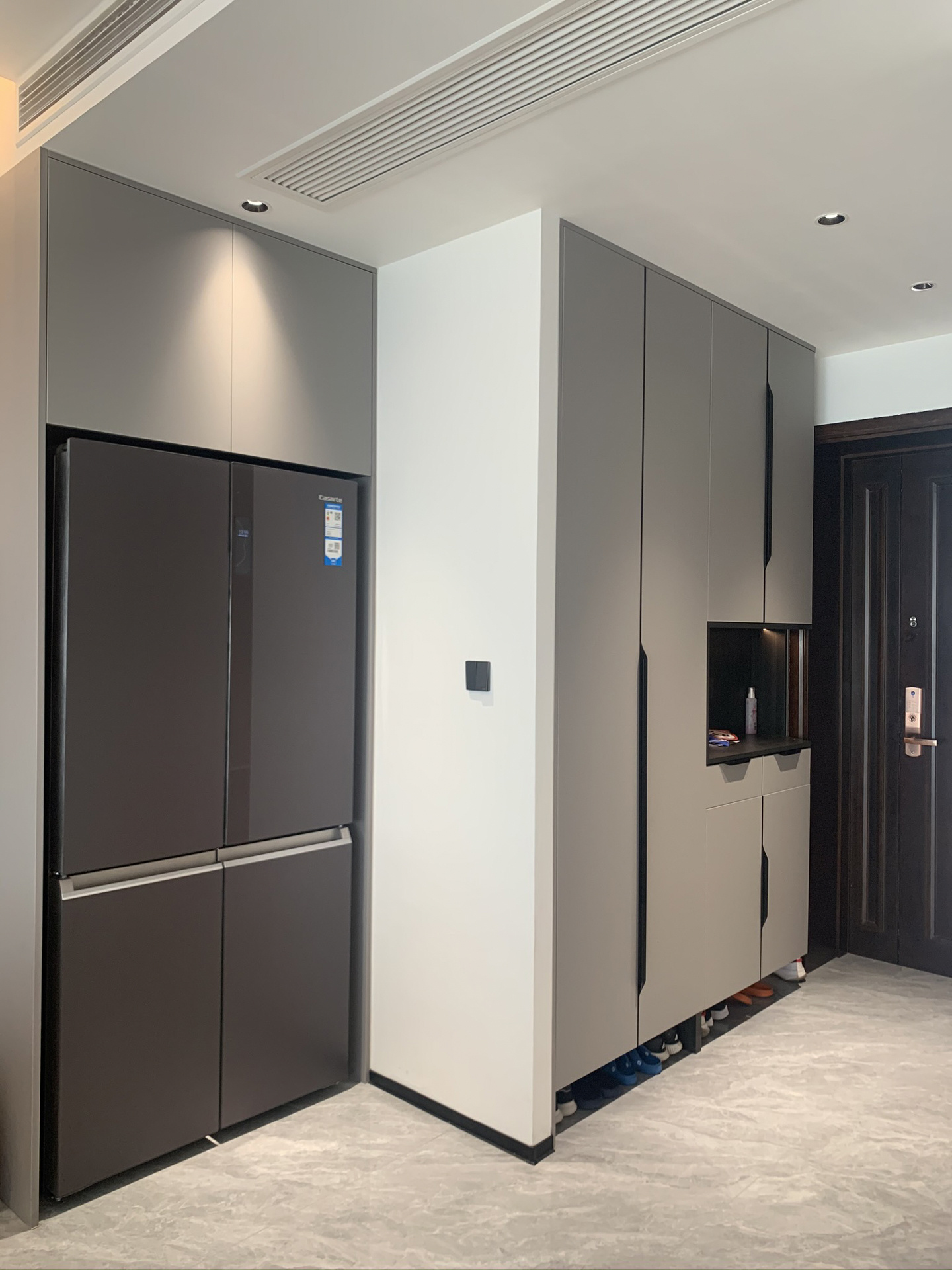 「石材地面鋪裝裝飾在商業(yè)空間中的應(yīng)用」(圖3)