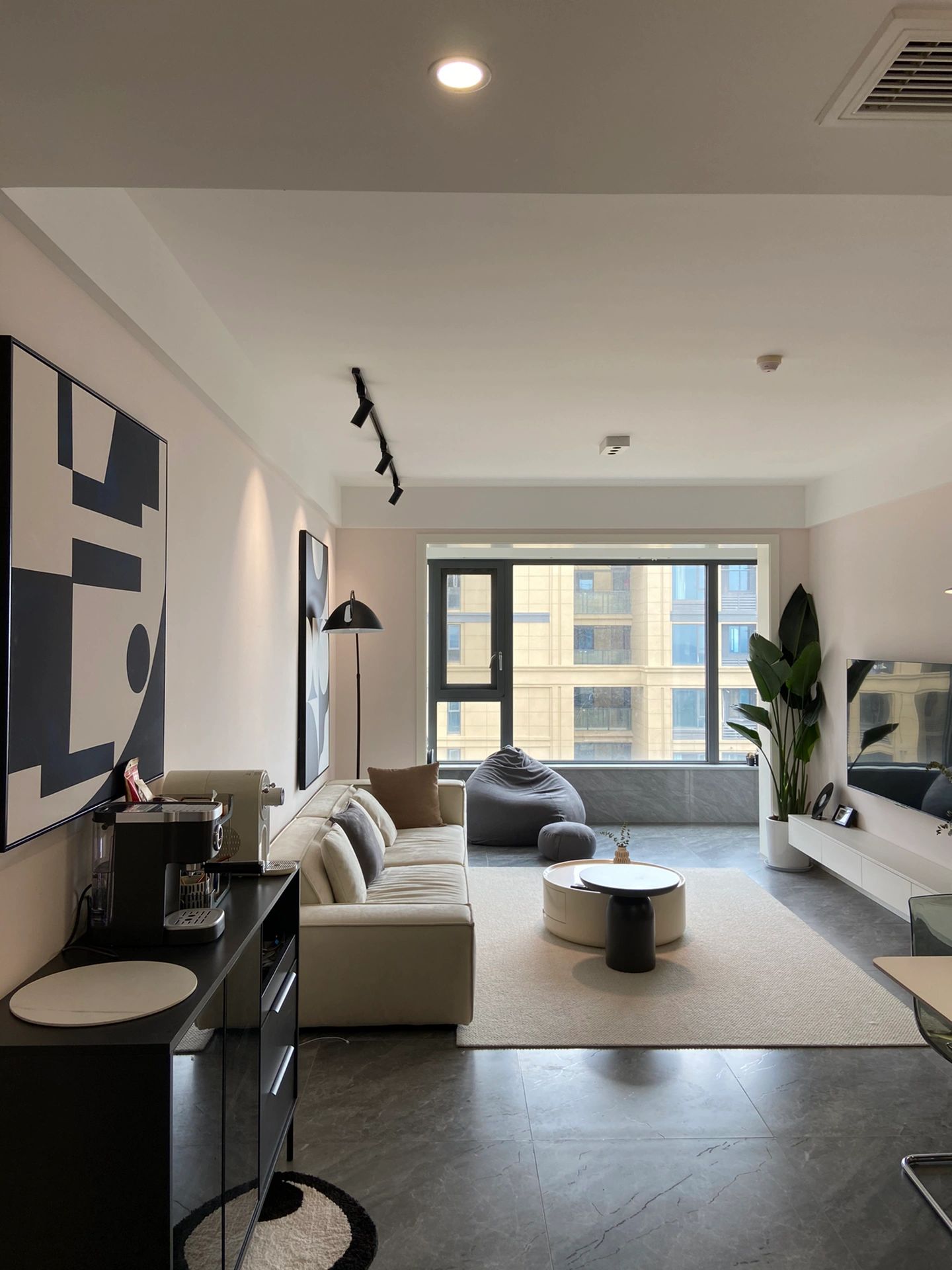 石材荒料堆放場地基礎處理與排水要求