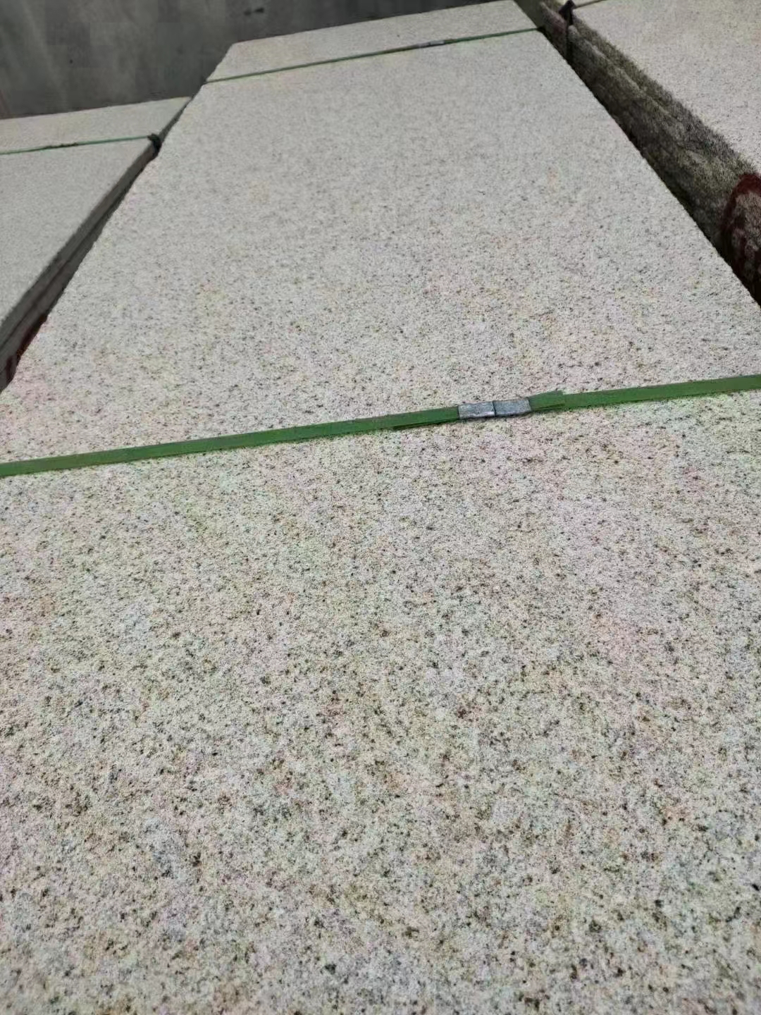 當(dāng)你在對比芝麻白火燒板價格時，是否忽略了這些隱藏成本？(圖4)