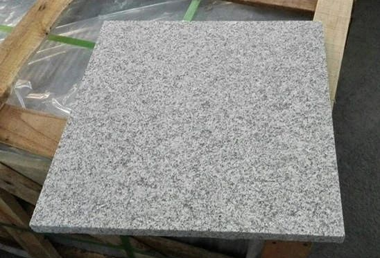 芝麻白花崗巖廠家是否具備防偽標識能力？