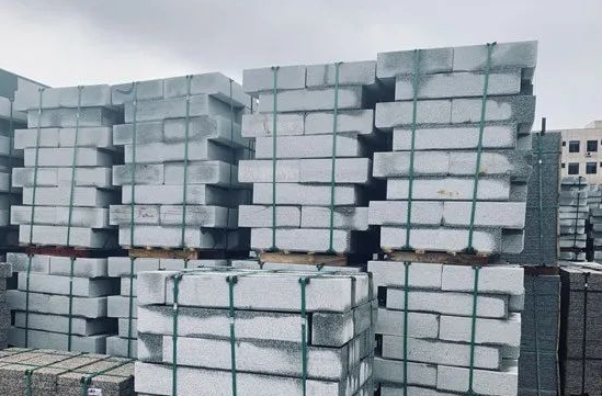 路沿石批發珍珠花天然石材廠家生產供應(圖1)