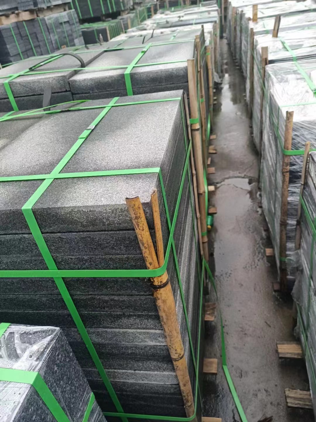 遼寧白麻花崗巖哪里產