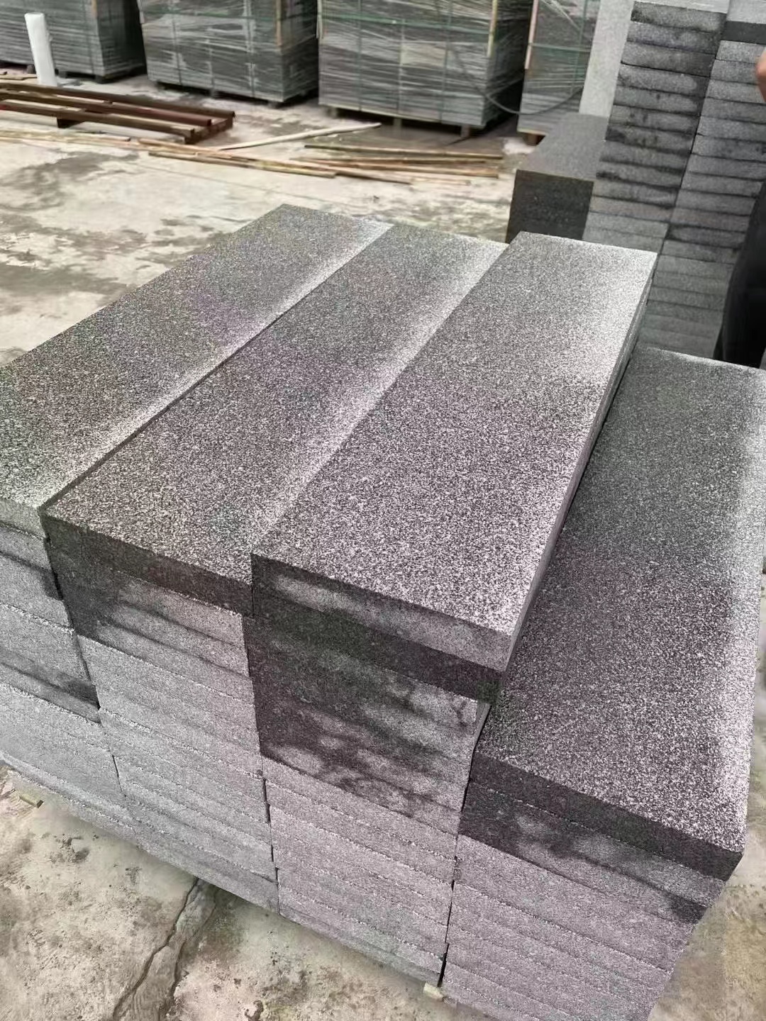 山東654芝麻黑石材廠家