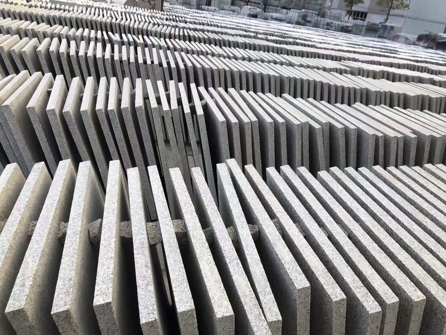 火燒面芝麻灰花崗巖板(圖1)