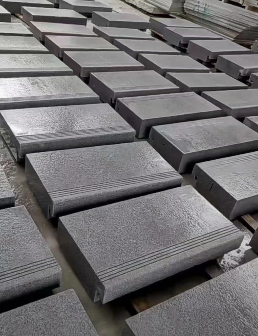 外墻干掛常用芝麻灰花崗巖石材厚度與安裝方法(圖3)