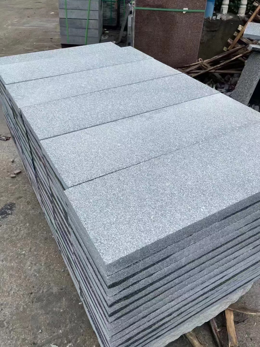 芝麻灰花崗巖廠家名錄及石材產(chǎn)品報(bào)價(jià)清單