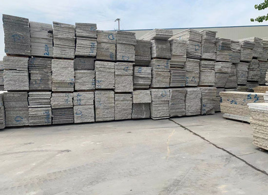 花崗巖外墻干掛打膠部位常見開裂位置及成因