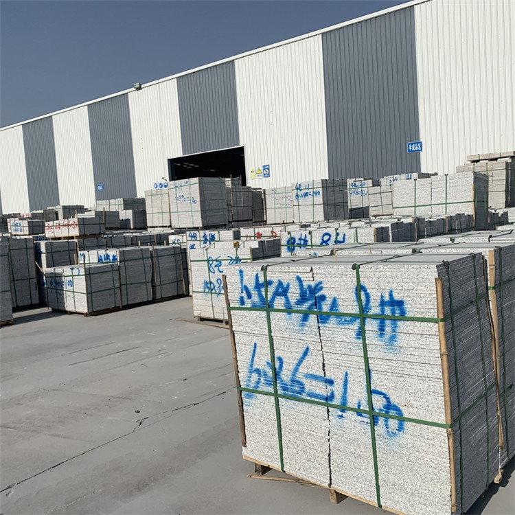 花園實際施工中石材規格匹配與燈光線槽走向設置(圖1)