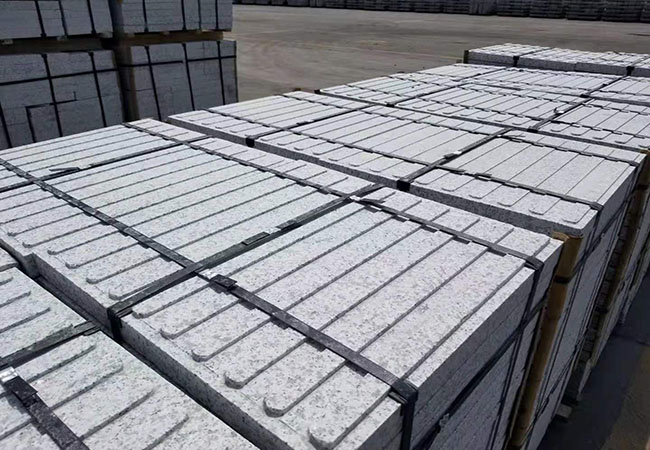 芝麻白路沿石價格多少