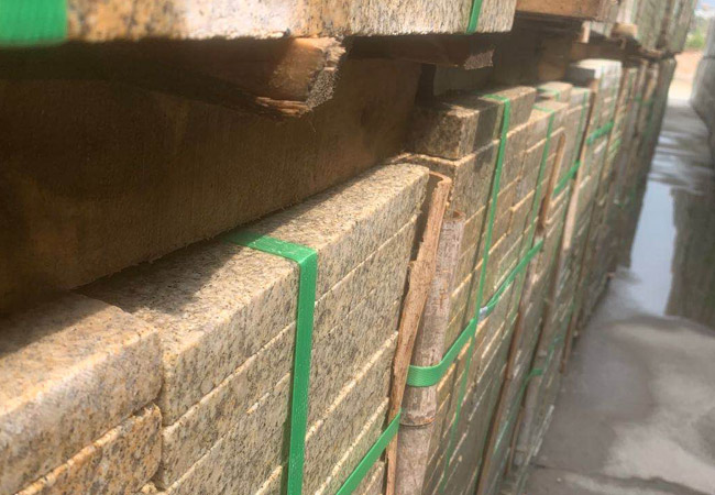 黃銹石和黃金麻哪個(gè)更好