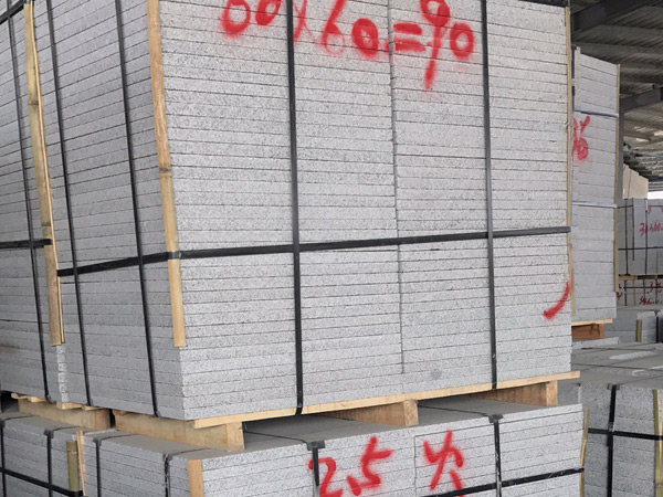 荒料開采后如何分級運輸至加工廠