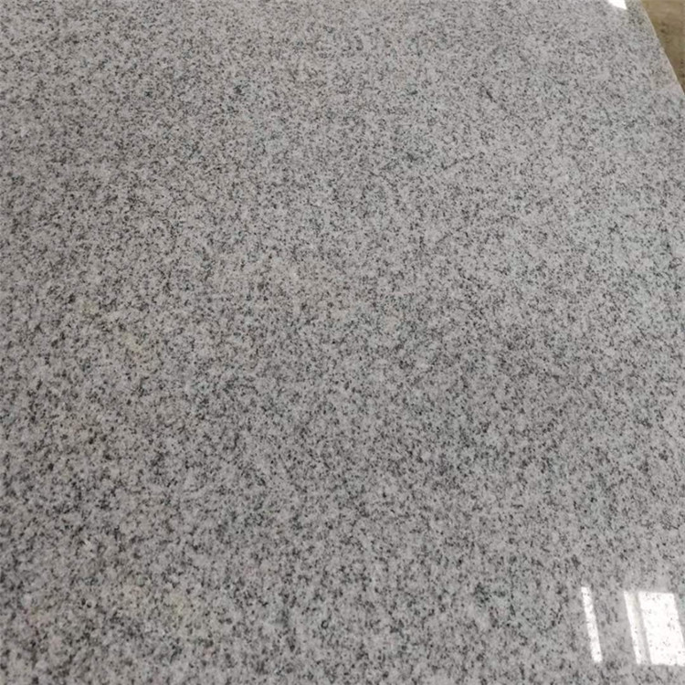 芝麻灰花崗巖光面怎么保持亮度？