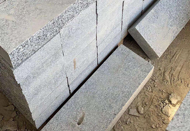 燒面芝麻灰花崗巖價格市場價(圖2)