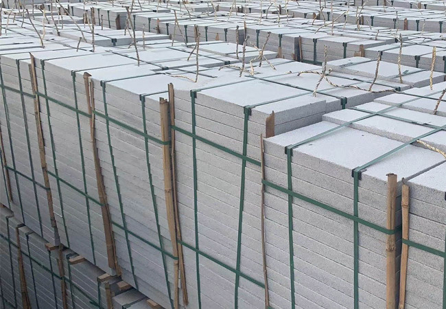 農家院內花崗巖排水溝蓋板常見做法