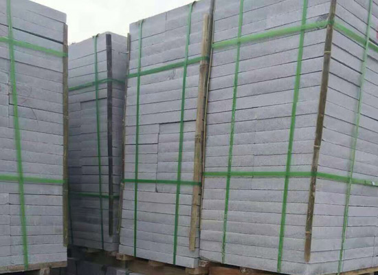 章丘黑花崗巖廠家能做景觀坐凳石嗎？(圖2)