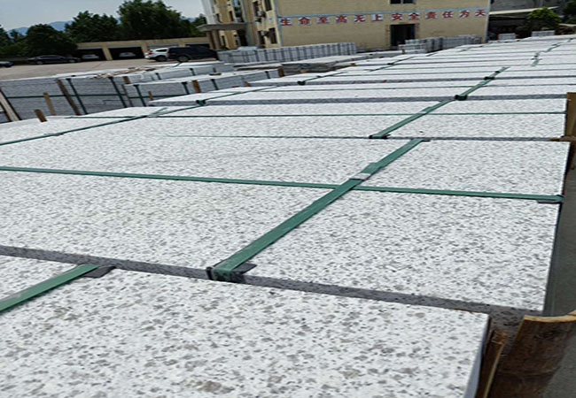 山東芝麻白，芝麻黑，黃銹石加工廣場園林地鋪石板(圖3)