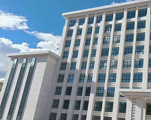 芝麻白干掛石材多少錢一平