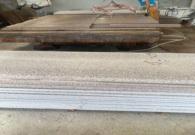 黃金麻花崗巖價格及報價