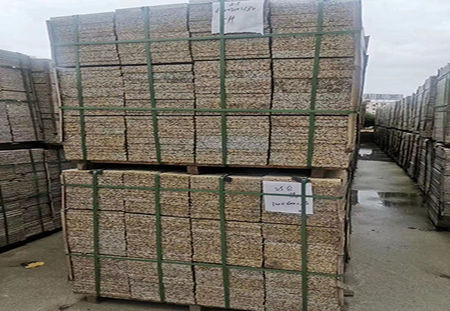 黃金麻花崗巖礦山產地