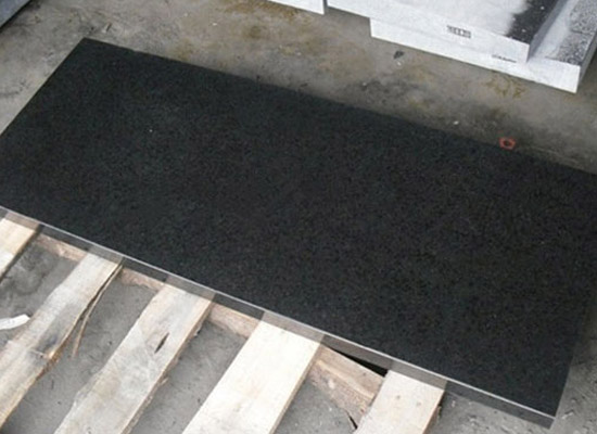 地鋪石300×600價格與色差控制