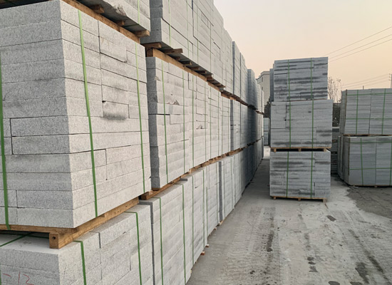 芝麻白荔枝面石材加工