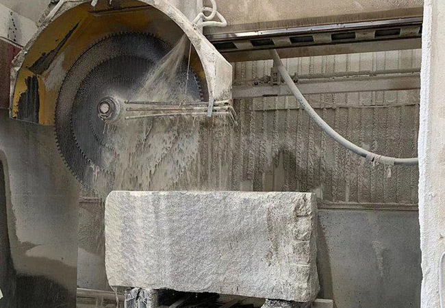 地鋪石300×600價(jià)格與加工工藝