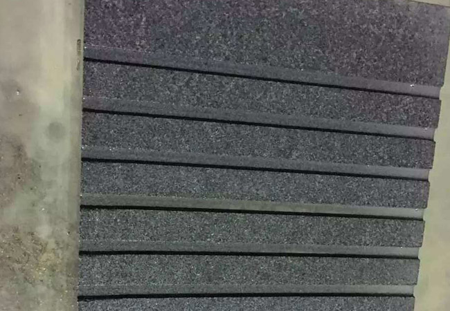 花崗巖地面鋪裝工藝及施工要點