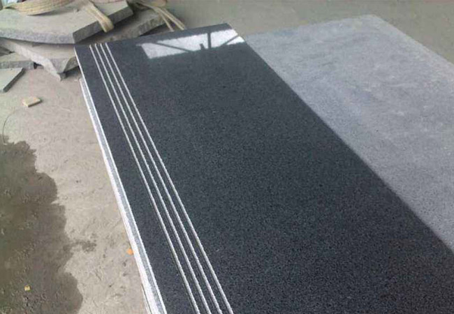 芝麻黑花崗巖側(cè)石價(jià)格多少(圖3)