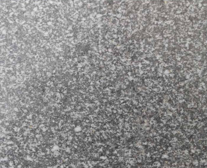 80厚芝麻黑花崗巖多少錢