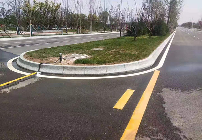 芝麻白花崗巖石刻價格多少