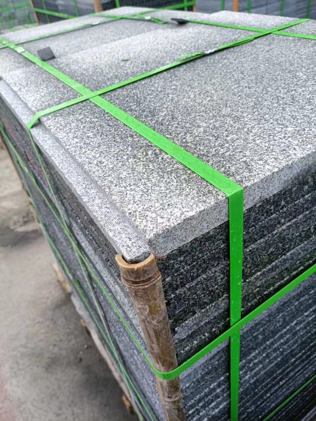 白色大理石花崗巖產(chǎn)地及價(jià)格(圖2)