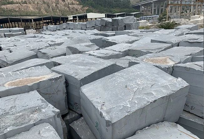 芝麻黑花崗巖20厚3.5公分價(jià)格